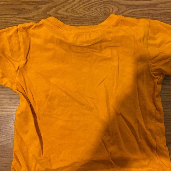 Tommy Hilfiger Tee size 2 T (GA) - Picture 9 of 10